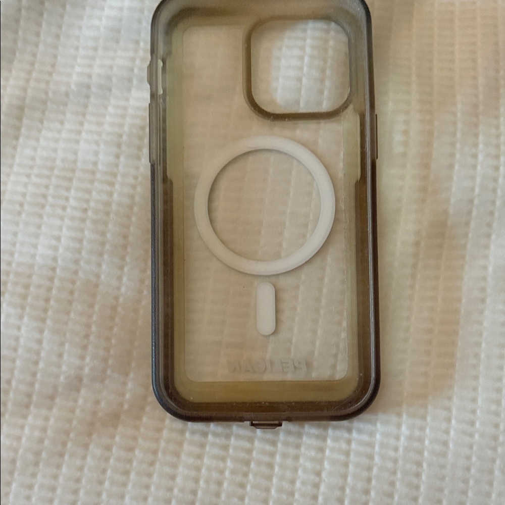 Pelican iPhone 15 ProMax case with MagSafe
